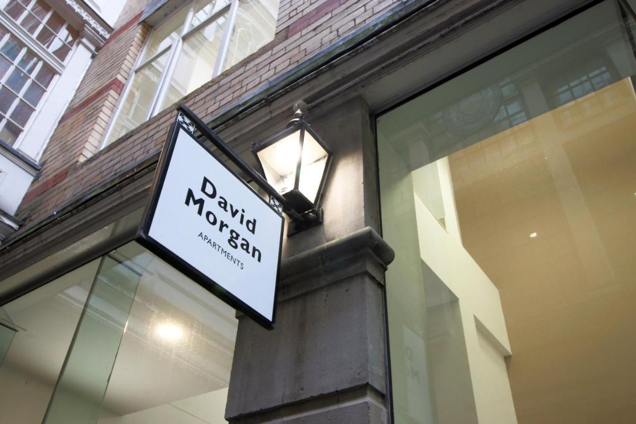 No 2 Under The Clock By Ssw - 2Br, Right In The City Centre, Sleeps 6 Cardiff Exterior foto